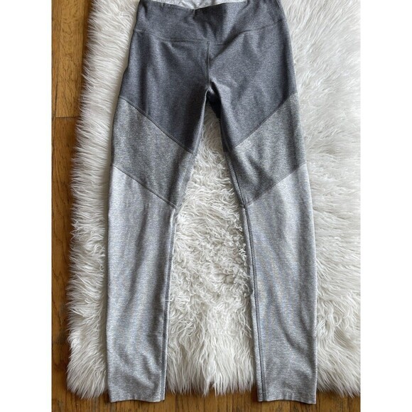 OUTDOOR VOICES Women’s Size M Gray Three Tone Leggings - Picture 2 of 7